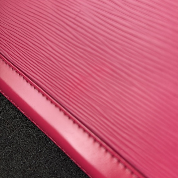 Louis Vuitton Epi Pink Alma BB with Strap - Picture 9 of 9